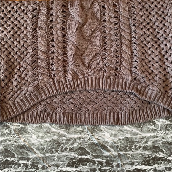 Women’s Knit Sweater - Picture 2 of 4